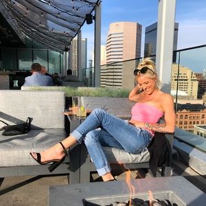 Meet your Posher, Amanda